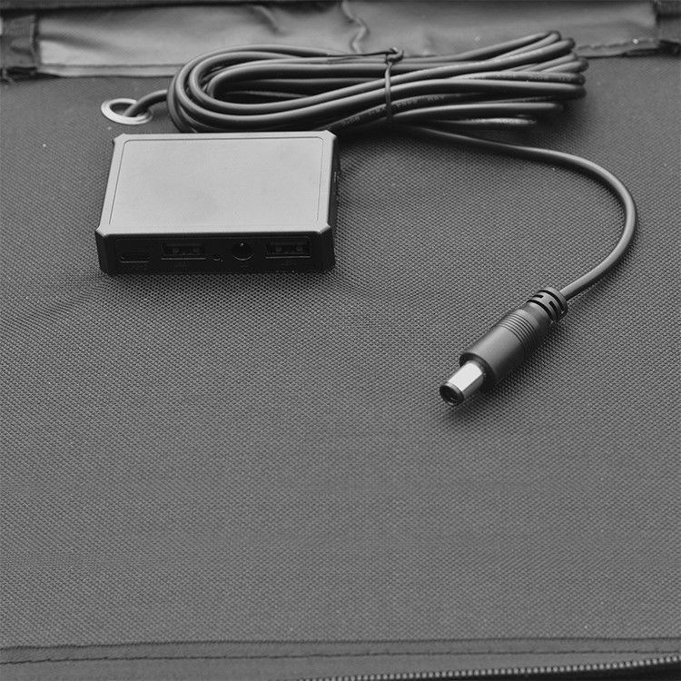 CE/FCC/ROHS/PSE รับรอง เครื่องชาร์จมือถือแบบพับแผ่นแสงอาทิตย์พกพา 40W สําหรับการตั้งแคมป์
